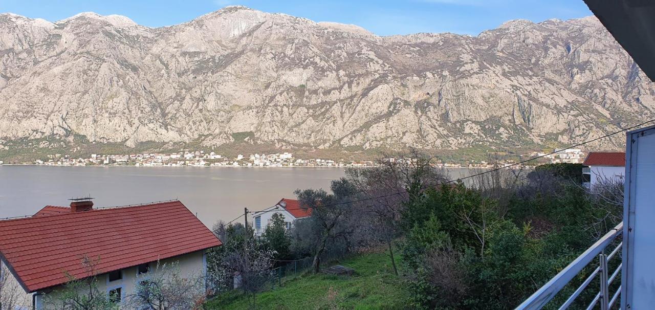 Ancora Prcanj Kotor Bagian luar foto