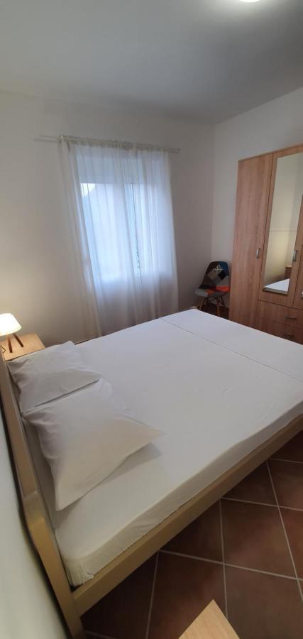 Ancora Prcanj Kotor Bagian luar foto